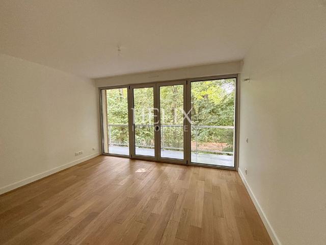 Tout savoir sur cet appartement dans le quartier Place Louis XIV, à Saint Germain en Laye