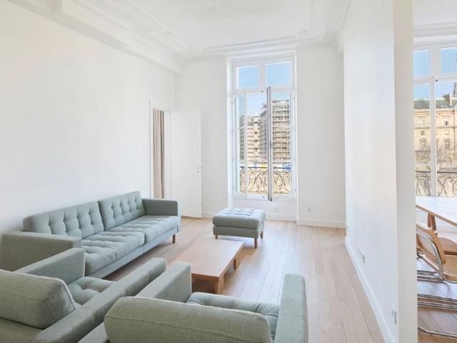 Tout savoir sur cet appartement dans le quartier Rennes, à Paris 6ème