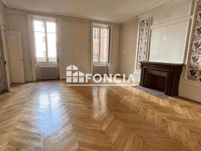Tout savoir sur cet appartement dans le quartier Tête d'Or Foch Vitton, à Lyon 6ème