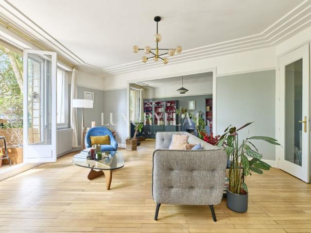 Tout savoir sur cet appartement dans le quartier Ternes Maillot, à Paris 17ème