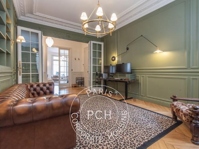 Tout savoir sur cet appartement dans le quartier Ternes Maillot, à Paris 17ème