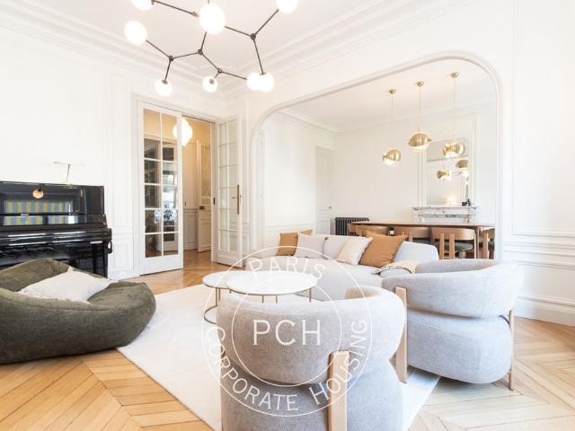 Tout savoir sur cet appartement dans le quartier Ternes Maillot, à Paris 17ème