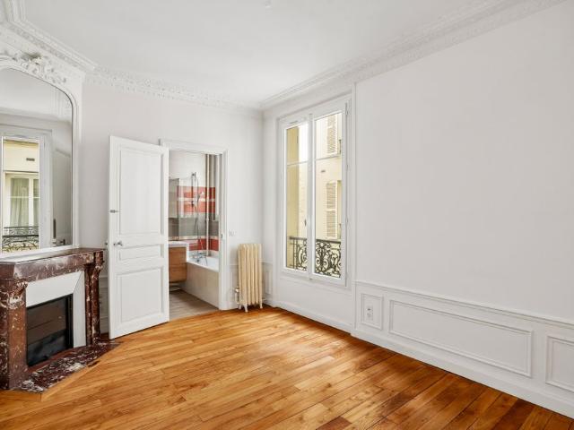 Tout savoir sur cet appartement dans le quartier Ternes Maillot, à Paris 17ème