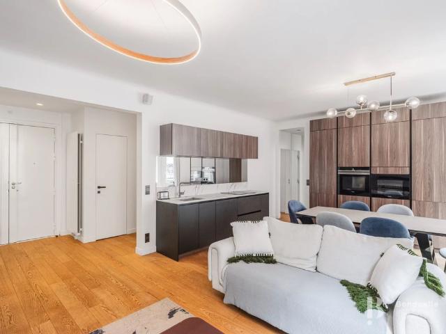 Tout savoir sur cet appartement dans le quartier Ternes Maillot, à Paris 17ème