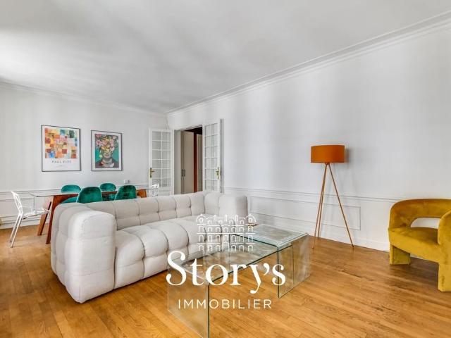 Tout savoir sur cet appartement dans le quartier Trudaine Maubeuge, à Paris 9ème