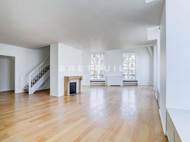 Tout savoir sur cet appartement dans le quartier Vivienne Gaillon, à Paris 2ème
