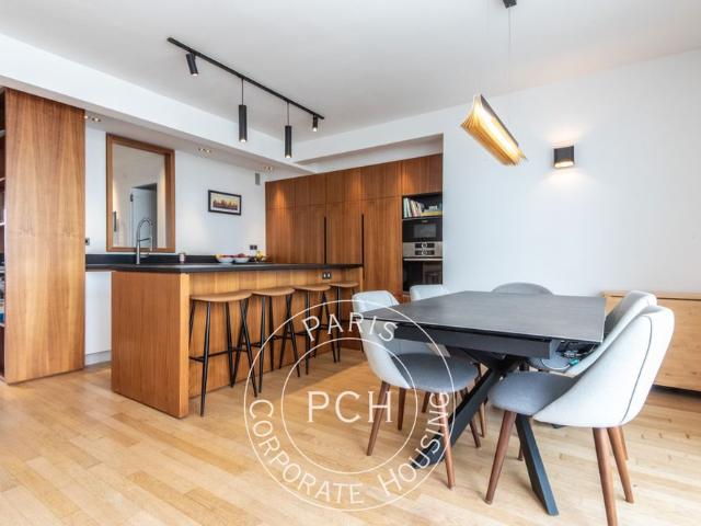 Tout savoir sur cet appartement dans le quartier Violet Commerce, à Paris 15ème