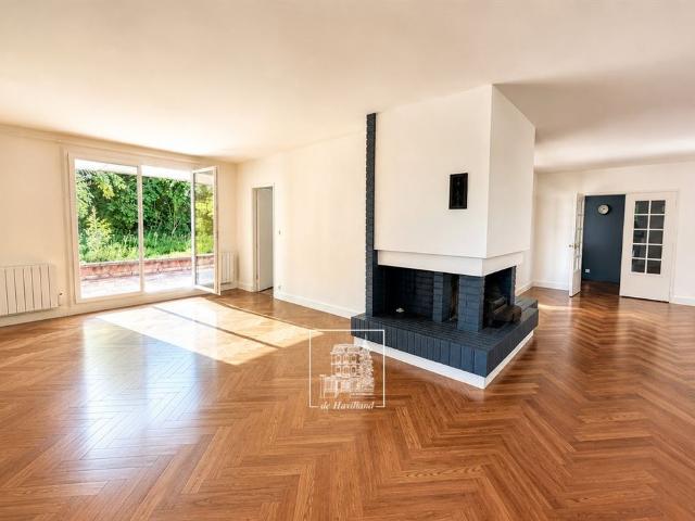 Tout savoir sur cette maison à L'Étang la Ville