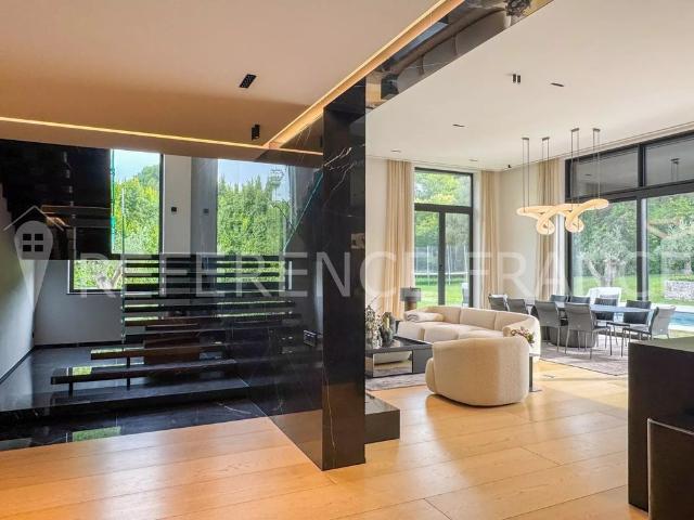 Tout savoir sur cette maison à Mougins