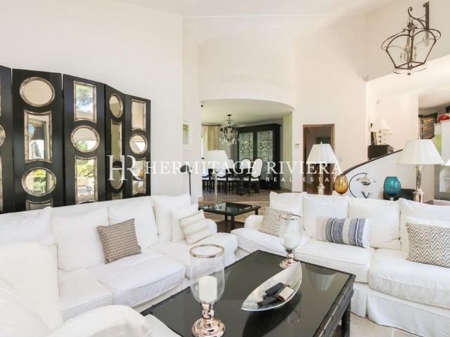 Tout savoir sur cette maison à Mougins