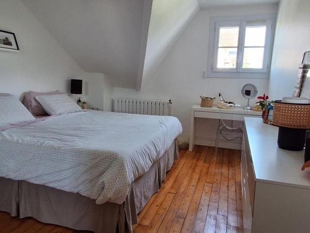 Tout savoir sur cette maison à Maisons Laffitte