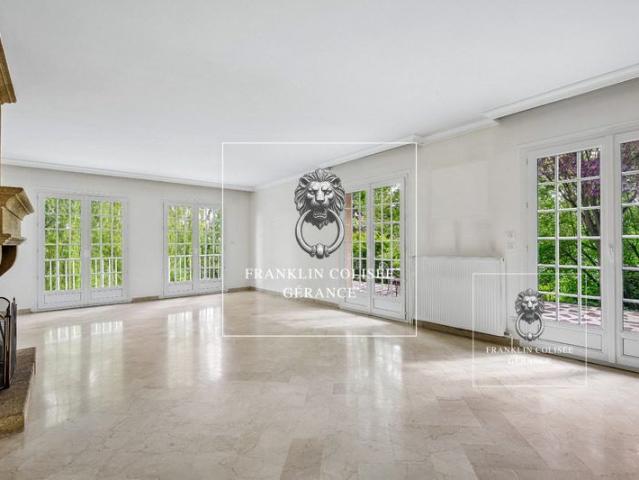 Tout savoir sur cette maison à Mareil Marly