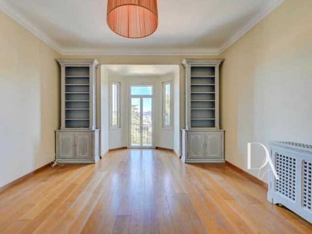 Tout savoir sur cette maison à Marseille 8ème