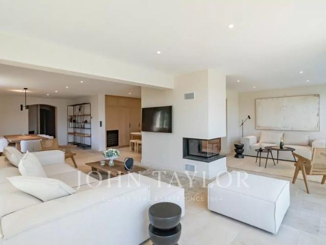 Tout savoir sur cette maison à Valbonne
