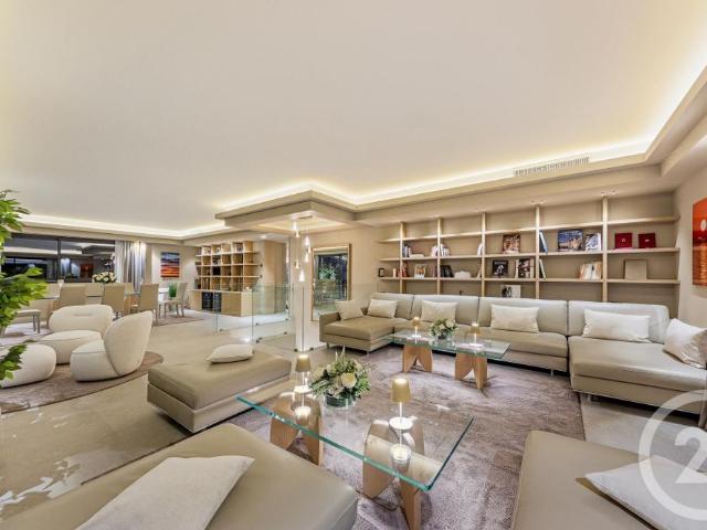 Tout savoir sur cette maison à Villefranche sur Mer