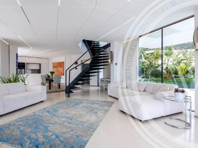 Tout savoir sur cette maison dans le quartier Centre, à Beausoleil