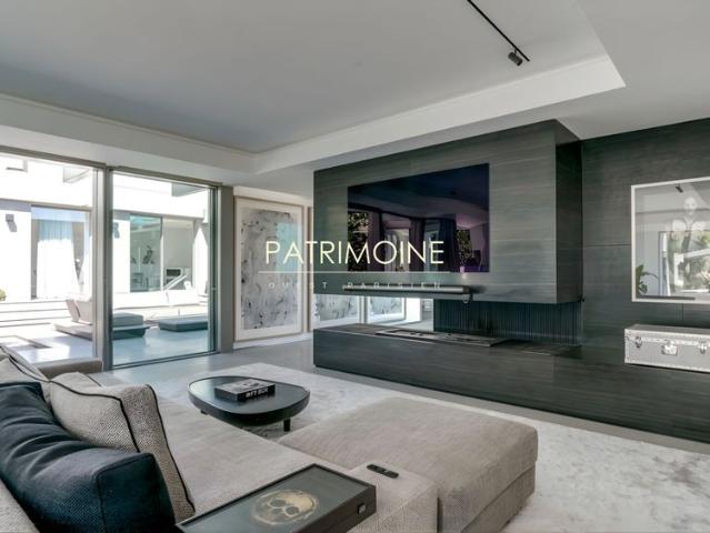Tout savoir sur cette maison dans le quartier Centre, à Saint Cloud