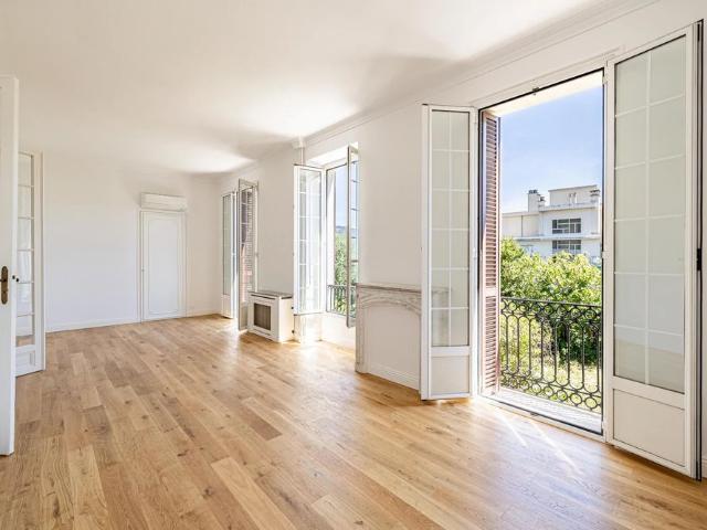 Tout savoir sur cette maison dans le quartier Cimiez, à Nice