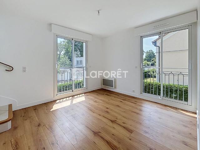 Tout savoir sur cette maison dans le quartier Bourg La Feuillaume Nord, à La Celle Saint Cloud