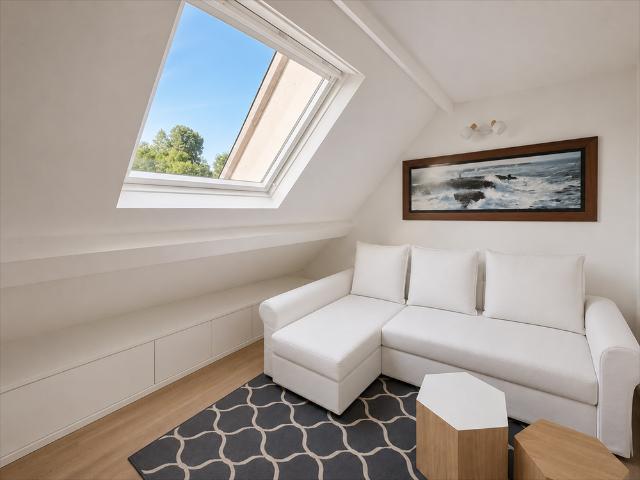 Tout savoir sur cette maison dans le quartier Bourg La Feuillaume Nord, à La Celle Saint Cloud