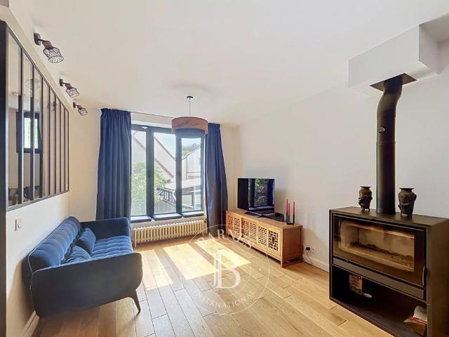 Tout savoir sur cette maison dans le quartier Gabriel Péri Estienne d'Orves, à Colombes
