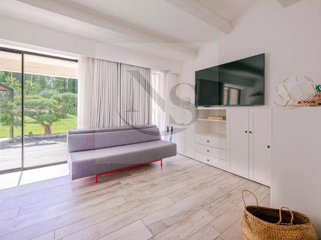 Tout savoir sur cette maison dans le quartier Grand Sud Aix la Duranne, à Aix en Provence