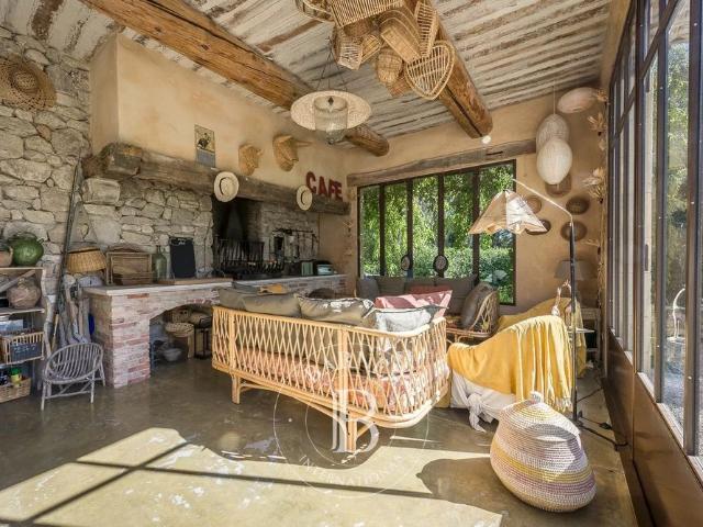 Tout savoir sur cette maison dans le quartier Exterieurs, à Cabriès