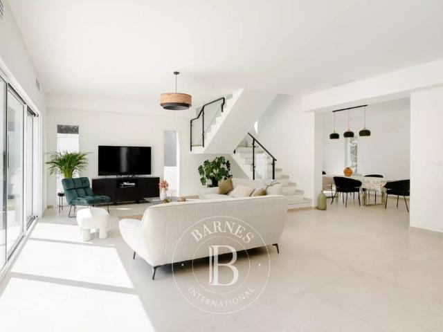 Tout savoir sur cette maison dans le quartier Exterieurs, à Cabriès