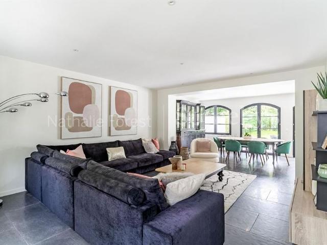 Tout savoir sur cette maison dans le quartier Flers Breucq Start Babylone Recueil, à Villeneuve d'Ascq