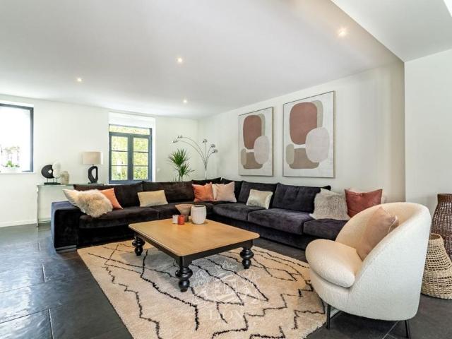 Tout savoir sur cette maison dans le quartier Flers Breucq Start Babylone Recueil, à Villeneuve d'Ascq