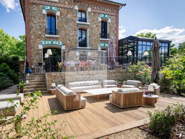 Tout savoir sur cette maison dans le quartier Ibis, à Le Vésinet