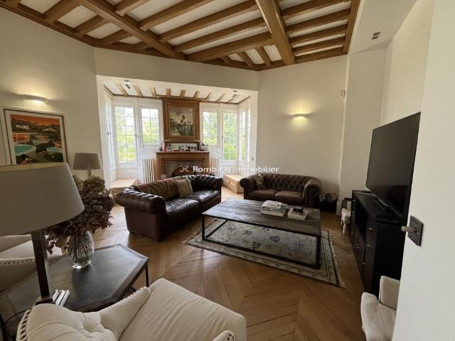 Tout savoir sur cette maison dans le quartier Jonchere Malmaison Saint Cucufa, à Rueil Malmaison