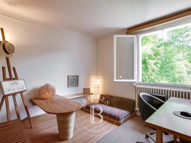 Tout savoir sur cette maison dans le quartier Jonchere Malmaison Saint Cucufa, à Rueil Malmaison