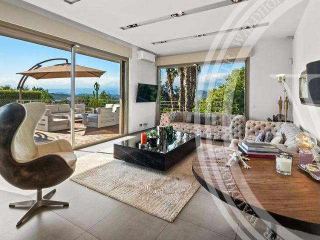 Tout savoir sur cette maison dans le quartier Le Riou, à Cannes
