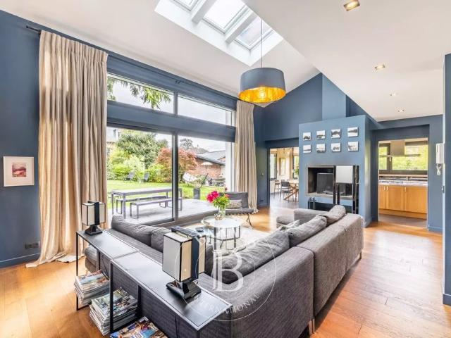 Tout savoir sur cette maison dans le quartier Les Hauts de Bougival, à Bougival