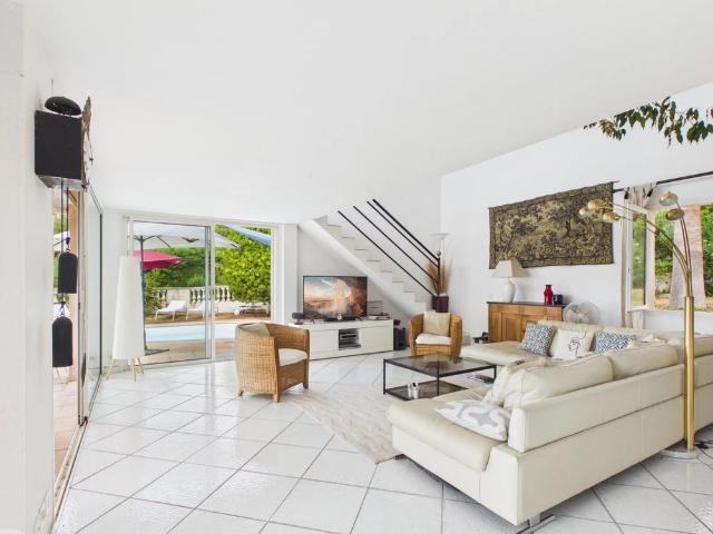 Tout savoir sur cette maison dans le quartier Les Semboules, à Antibes