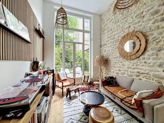 Tout savoir sur cette maison dans le quartier Lycée Michelet, à Vanves