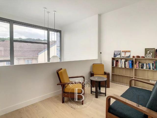 Tout savoir sur cette maison dans le quartier Monesse Roger Salendro, à Chaville