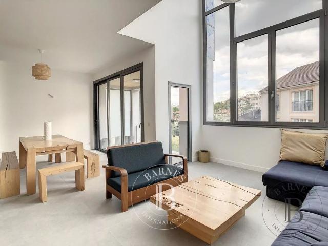 Tout savoir sur cette maison dans le quartier Monesse Roger Salendro, à Chaville