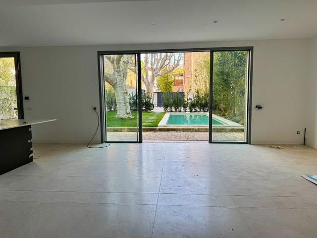 Tout savoir sur cette maison dans le quartier Mazarin Opéra Bellegarde Mairie, à Aix en Provence