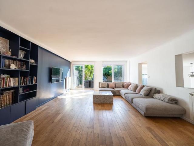 Tout savoir sur cette maison dans le quartier Nord Residentiel, à Enghien les Bains
