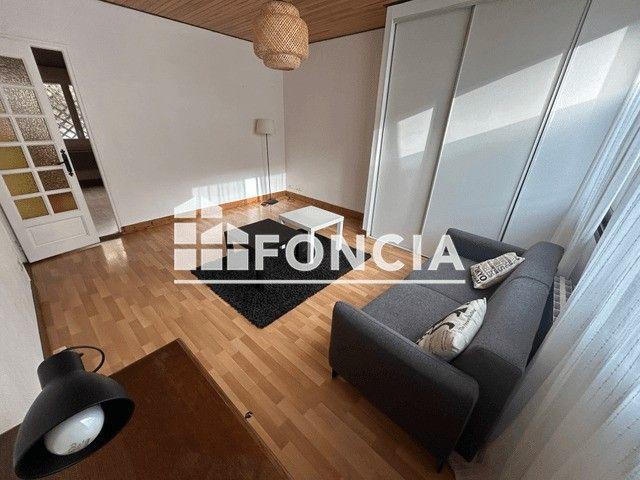 Tout savoir sur cette maison dans le quartier Saint Bruno Saint Augustin, à Bordeaux