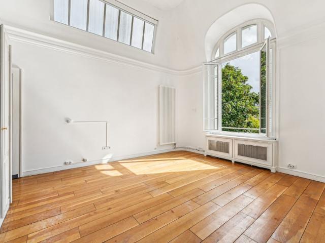 Tout savoir sur cette maison dans le quartier Porte Dauphine, à Paris 16ème