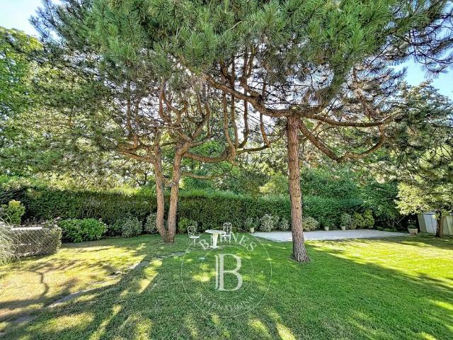 Tout savoir sur cette maison dans le quartier Parc de Sceaux, à Sceaux