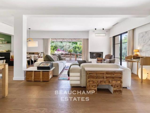 Tout savoir sur cette maison dans le quartier Valmasque Notre Dame de Vie, à Mougins
