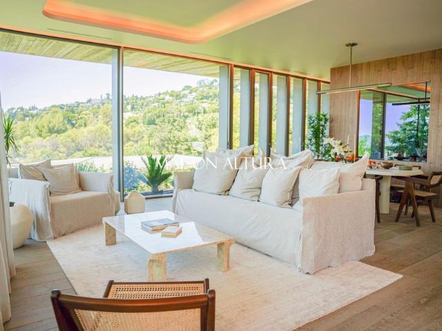 Tout savoir sur cette maison dans le quartier Valmasque Notre Dame de Vie, à Mougins