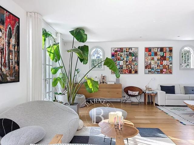 Tout savoir sur cette maison dans le quartier Vieux Croissy, à Croissy sur Seine
