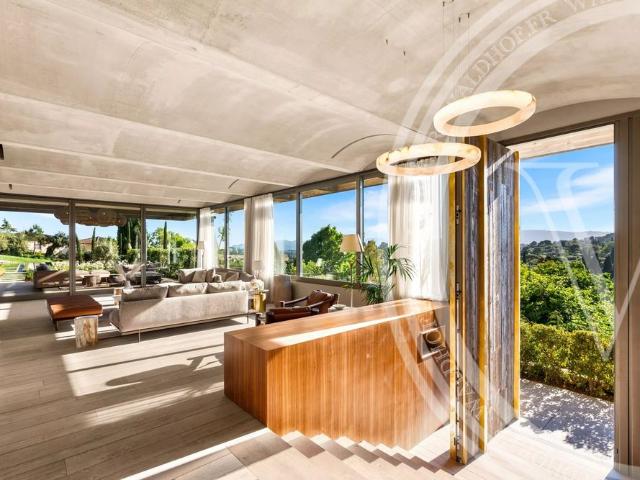 Tout savoir sur cette maison dans le quartier Village Le Val Cabrieres, à Mougins