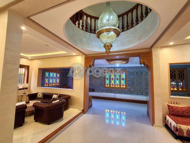 RAK TA 1073 Villa à vendre à Route d'Amizmiz