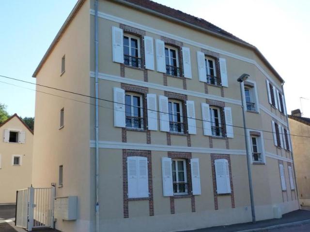 TOUCY Appartement T4